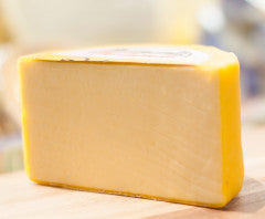 Maffra Club Cheddar 1/2 Wheel | Each | Maffra Cheese Co. | YG-EPI-30 | EPC-000349