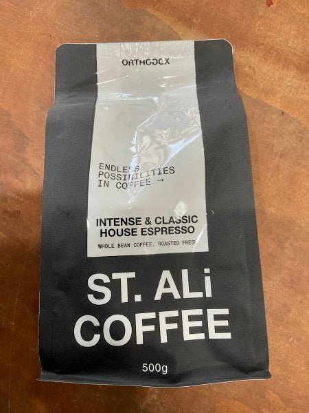 Intense and classic espresso