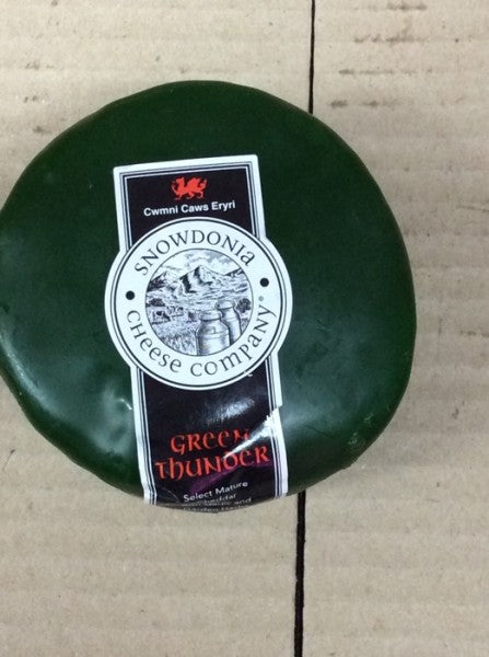 Mature Cheddar With Garlic Herb & Spices