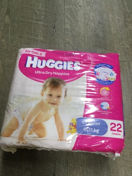 Ultra Dry Crawler Nappies for Girls 6-11kg