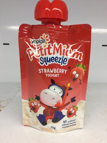 Yoghurt Squeezie Strawberry