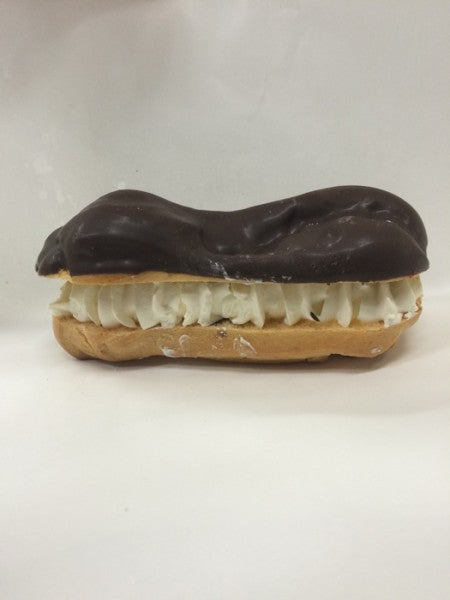 eclairs with cream