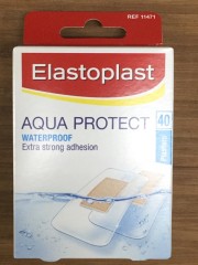 Waterproof Fabric Strips | 40 Plasters | Elastoplast | YG-007971-PD-053207