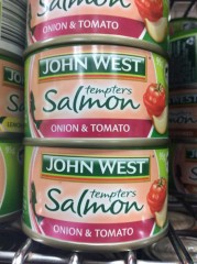 Tomato & Onion Salmon Tempters | 95g | John West | YG-008000-PD-053064