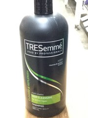 Cleanse & Replenish W/ Multi-Vitamins & Aloe Vera Shampoo | 900ml | Tresemme' | YG-009030-PD-051819