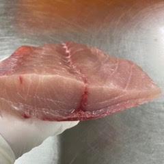 Sashimi Grade Kingfish | 180g | YG-004339-OMS-006341