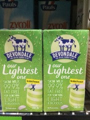 Extra Light Skim Milk | 6 x 200ml | Devondale | YG-010648-PD-052001
