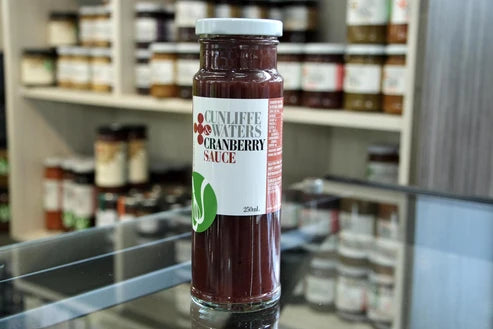 Cranberry Sauce | Each | Cunliffe & Waters | YG-113445-WH-101229