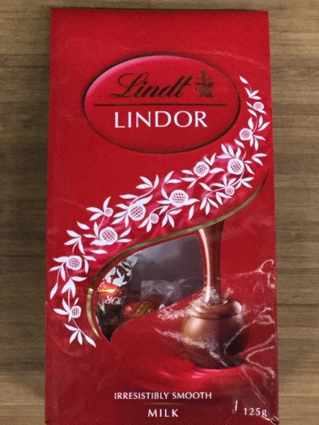 Lindor Chocolate Balls Milk Chocolate Share Bag
