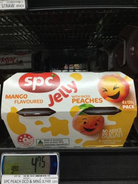 Mango Flavoured Jelly With Diced Peaches