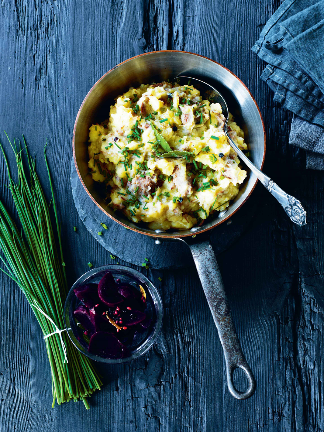 Labskovs Stew with Fresh Thyme, Beef & Potato – YourGrocer