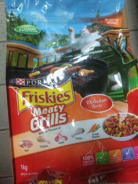 Friskies Meaty Grills