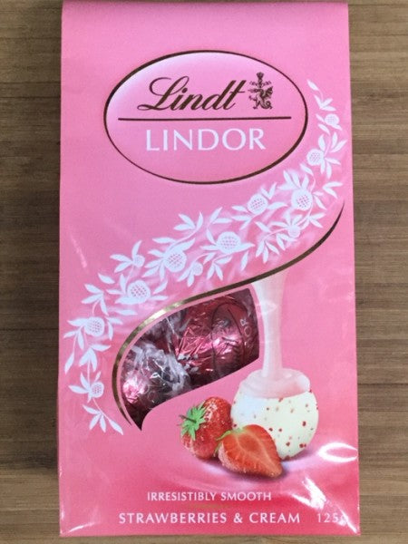 Lindt Lindor Strawberries & Cream