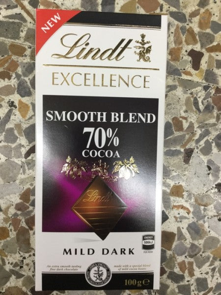 Excellence Smooth Blend 70 % Mild Dark Chocolate